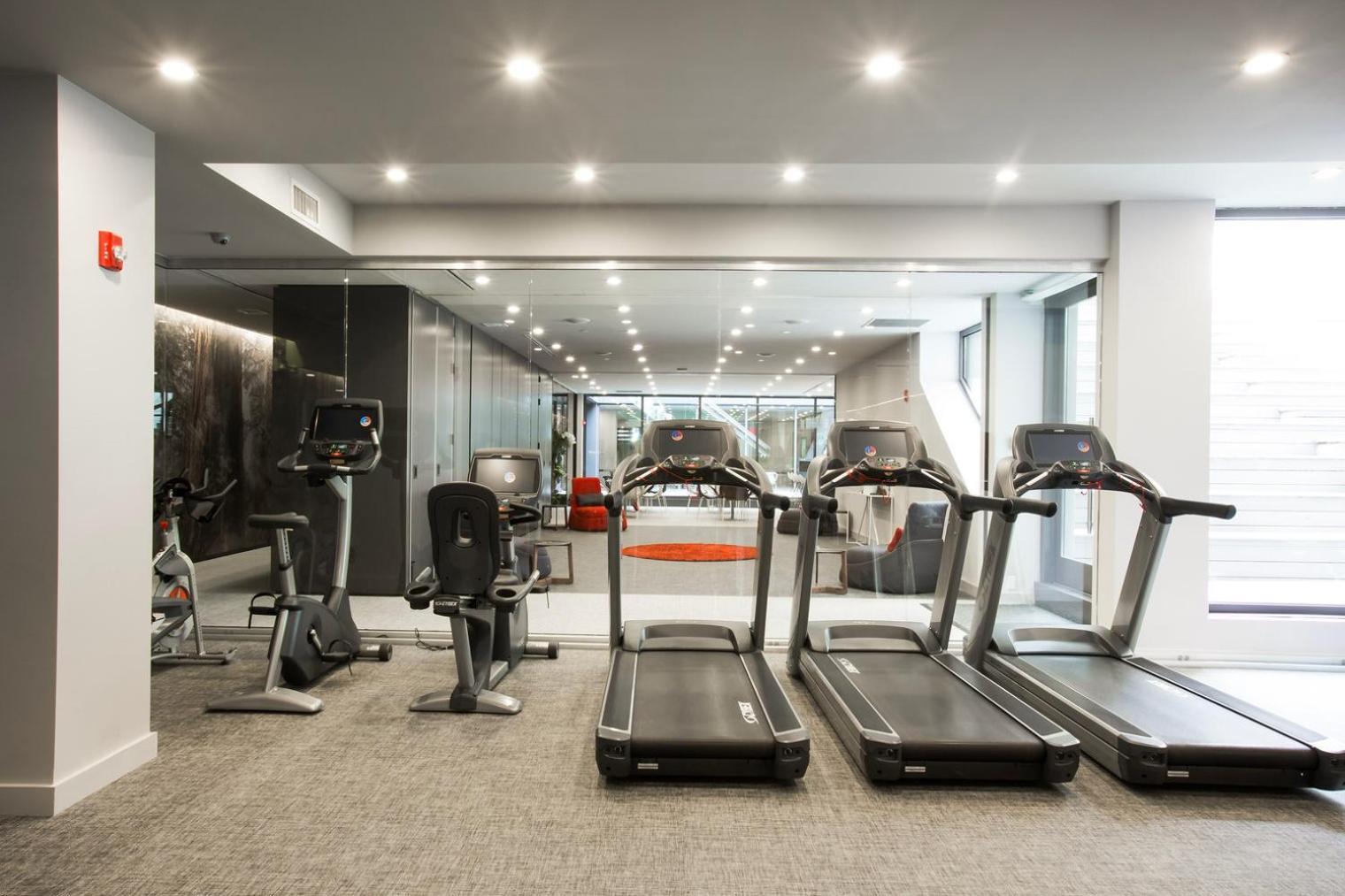 Chelsea 1br W Doorman Gym Nr Union Square Nyc-1240